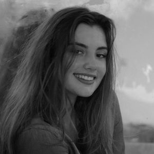 Meet your Posher, Louise